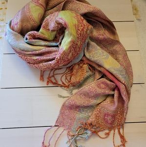 Women's Mandela Pattern Scarf 😍